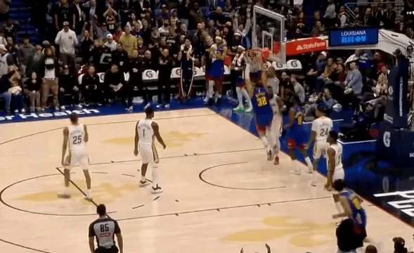 开云体育-最后时刻戈登空切篮下暴扣，掘金领先4分几乎杀死比赛